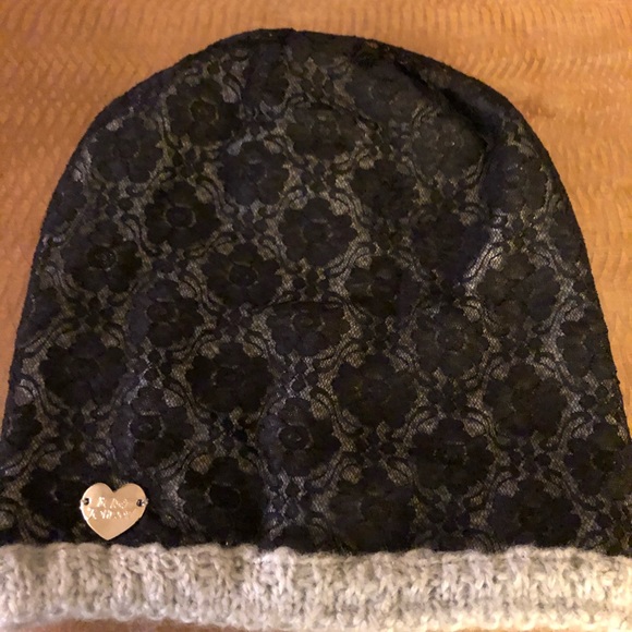 2 Betsey Johnson beanies 2/$20 - Picture 3 of 3
